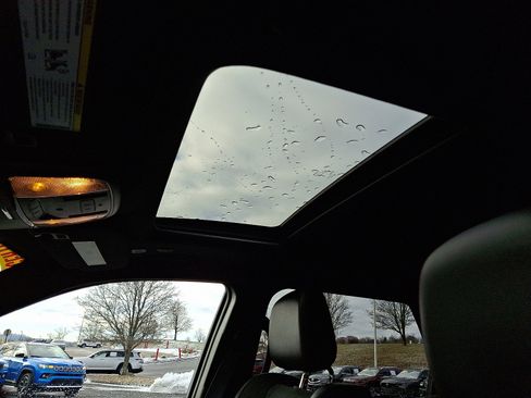 Certified 2024 Dodge Durango R/T image 14