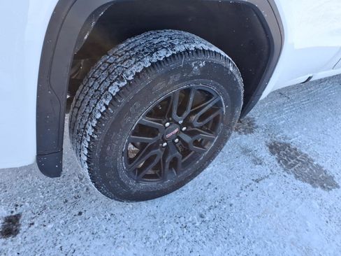 Used 2022 GMC Sierra 1500 Elevation image 6