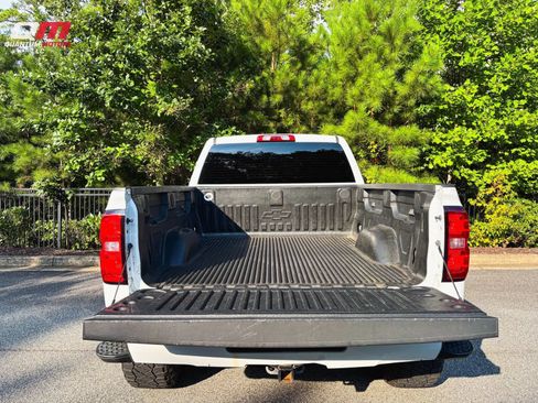 Used 2017 Chevrolet Silverado 1500 LT w/ All Star Edition AWD/4WD image 9