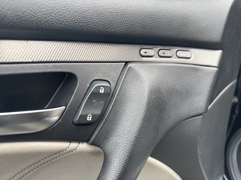Used 2008 Acura TL Type-S image 28