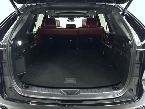 Used 2025 MAZDA CX-70 Plug-In Hybrid w/ Premium Plus image 9
