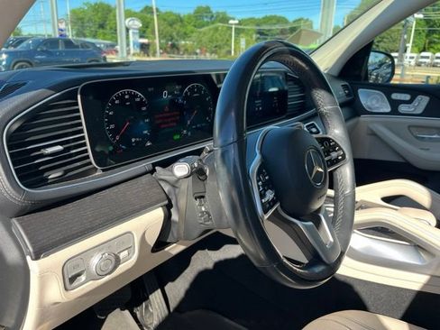 Used 2021 Mercedes-Benz GLE 450 4MATIC image 11