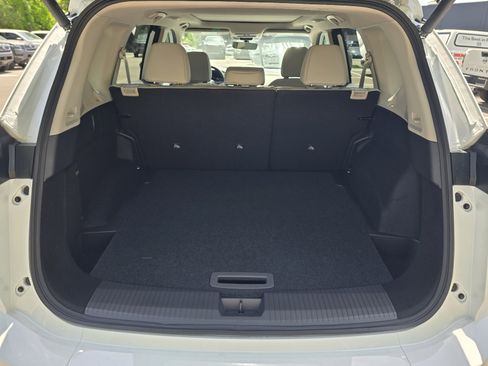 New 2026 Nissan Rogue SV AWD/4WD image 25
