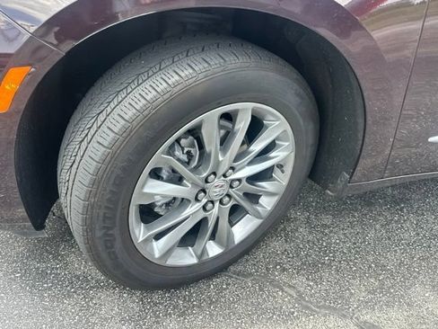 Used 2023 Buick Enclave Avenir FWD image 6