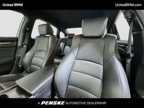 Used 2020 Honda Accord Sport image 12