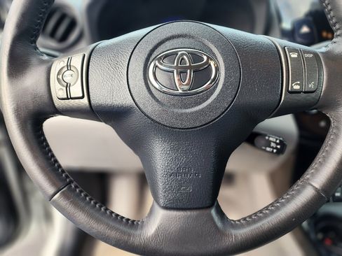 Used 2014 Toyota RAV4 EV image 15