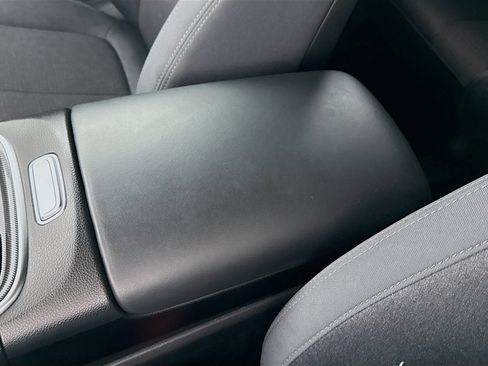 Used 2023 Hyundai Santa Fe SEL image 18