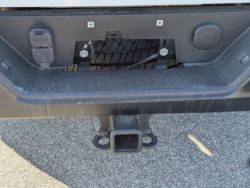 Used 2024 Chevrolet Silverado 3500 W/T image 28