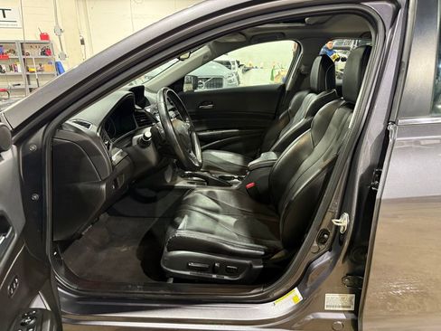 Used 2019 Acura ILX FWD image 11