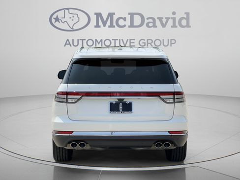 Certified 2024 Lincoln Aviator Reserve w/ Equipment Group 201A RWD image 6