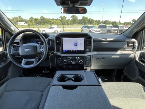 Used 2025 Ford F150 XLT w/ Equipment Group 301A Standard AWD/4WD image 32