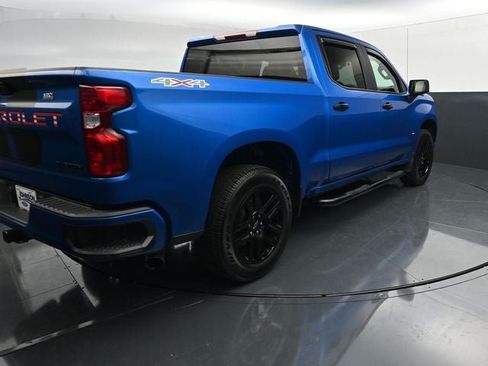 Used 2022 Chevrolet Silverado 1500 Custom w/ Rally Edition AWD/4WD image 9