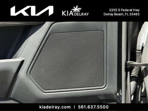 Used 2021 Ford F150 XLT w/ Equipment Group 302A High RWD image 16