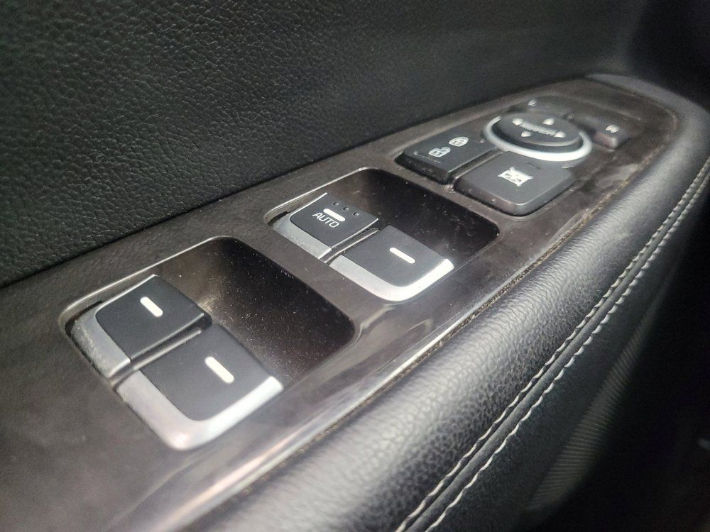 Used 2018 Kia Sorento AWD image 27