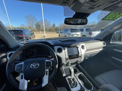 Used 2020 Toyota Tundra Limited w/ Limited Premium Package image 11