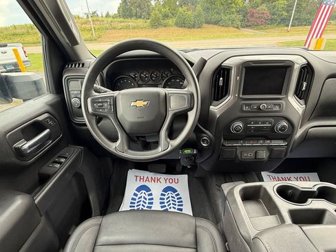 Used 2024 Chevrolet Silverado 2500 W/T RWD image 11