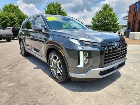 Used 2024 Hyundai Palisade SEL image 11