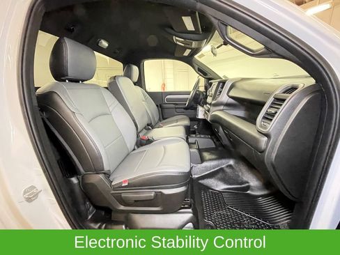 New 2024 RAM 3500 Tradesman image 4