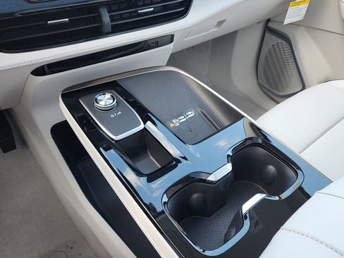 New 2026 Buick Enclave Avenir w/ Super Cruise Package image 33