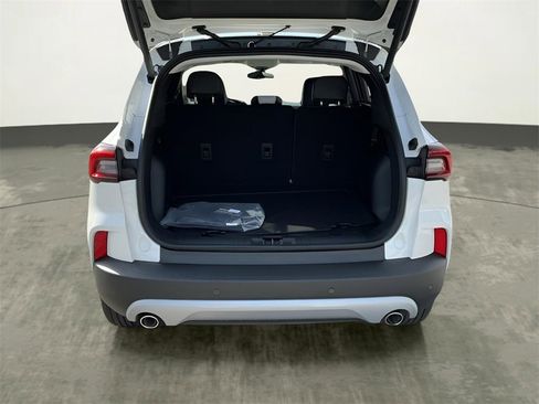 New 2026 Ford Escape SE w/ PHEV Premium Package image 25