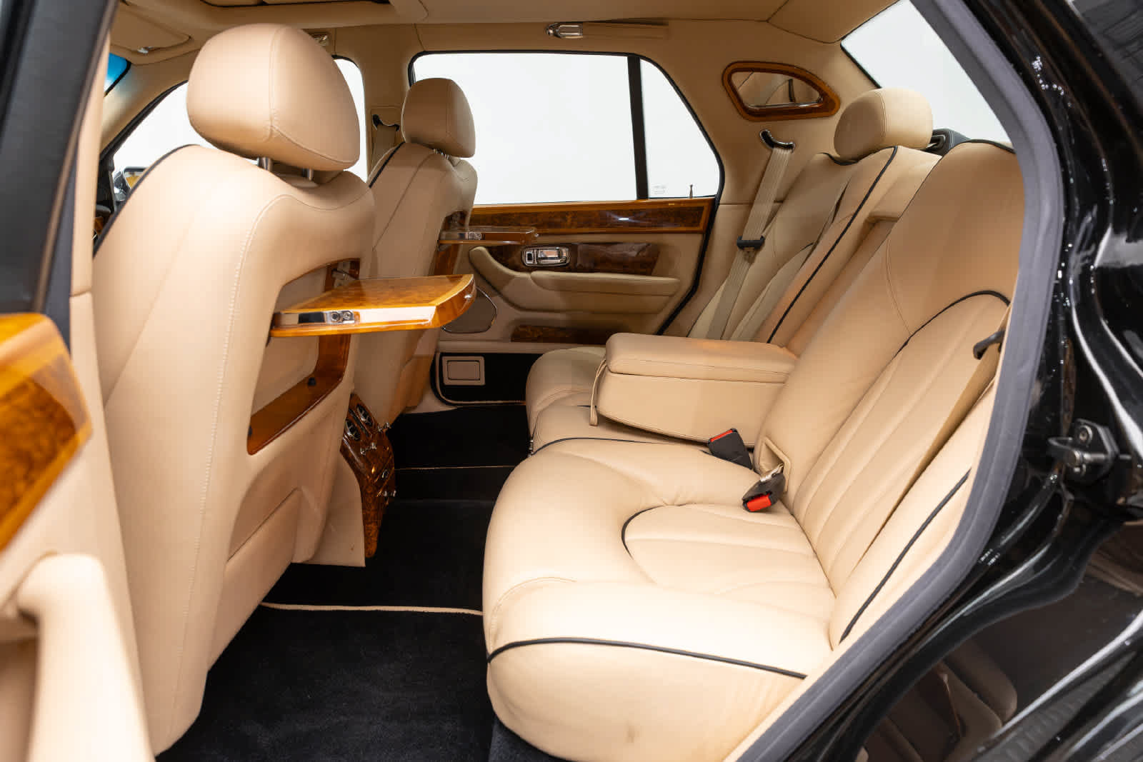Used 2002 Rolls-Royce Silver Seraph RWD image 10