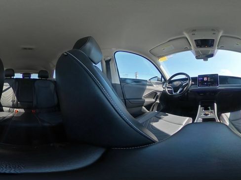 Used 2026 Volkswagen Tiguan SE AWD/4WD image 79