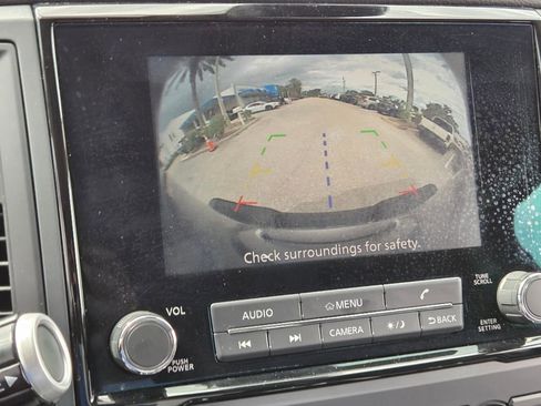 Used 2024 Nissan Titan SV w/ SV Convenience Package AWD/4WD image 24