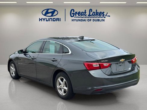 Used 2018 Chevrolet Malibu LS FWD image 3