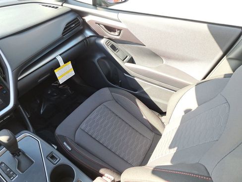 Used 2024 Subaru Impreza 2.0i Sport image 11