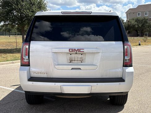 Used 2018 GMC Yukon SLT w/ Open Road Package RWD image 6