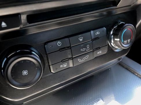 Used 2015 Ford F150 XLT w/ Equipment Group 301A Mid image 7