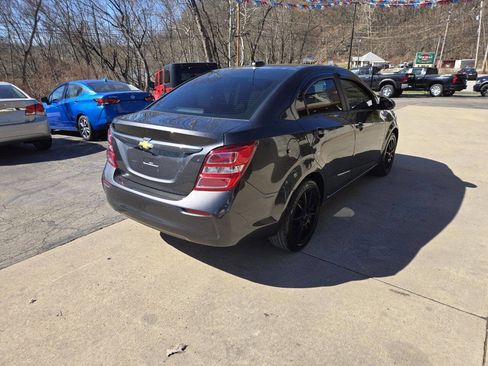 Used 2018 Chevrolet Sonic LS image 8