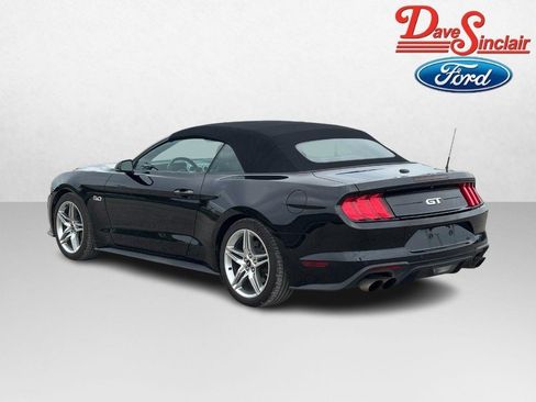 Used 2019 Ford Mustang GT Premium w/ GT Performance Package RWD image 9