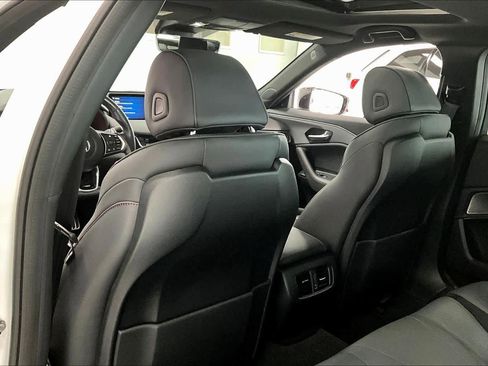 Used 2022 Acura TLX w/A-Spec Package image 11