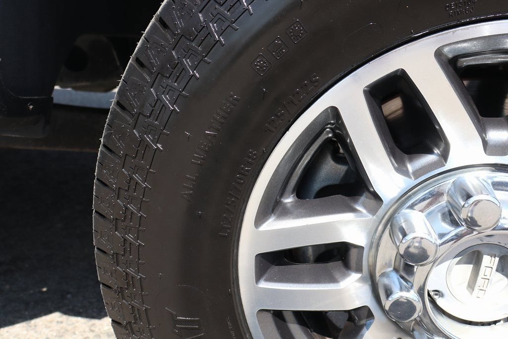 Used 2019 Ford F250 XL w/ Power Equipment Group AWD/4WD image 46