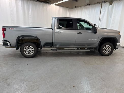 Certified 2025 Chevrolet Silverado 2500 LT w/ Convenience Package image 6