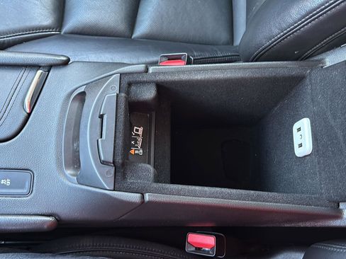 Used 2017 Cadillac XT5 Luxury w/ LPO, Wheel Lock Package image 31