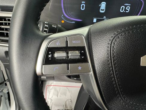 Used 2024 Kia Telluride LX image 15