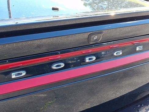 Used 2019 Dodge Charger SXT AWD/4WD image 30