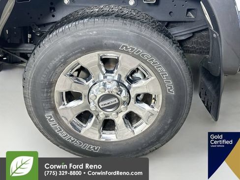 Used 2022 Ford F250 Lariat w/ Lariat Ultimate Package AWD/4WD image 38