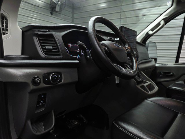 Used 2024 Ford Transit 150 Low Roof AWD w/ Exterior Upgrade Package image 14