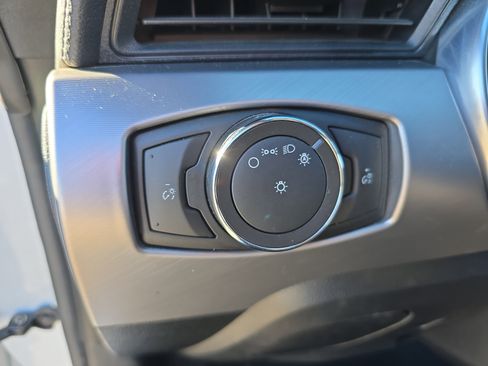 Used 2022 Ford Mustang Premium image 25