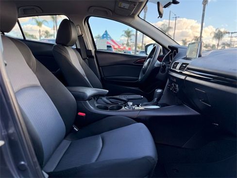 Used 2016 MAZDA MAZDA3 i Sport image 20