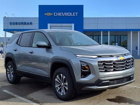 New 2026 Chevrolet Equinox LT w/ Convenience Package II image 3