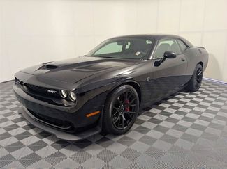 Used 2016 Dodge Challenger SRT Hellcat RWD video 2
