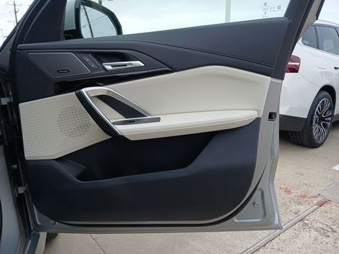 New 2026 BMW X1 xDrive28i w/ Technology Package image 16