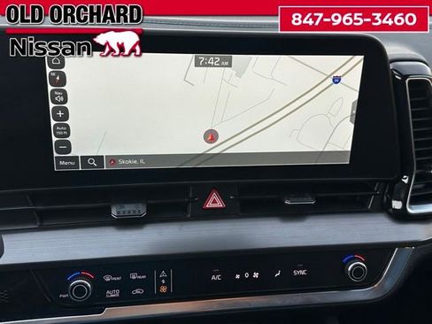 Used 2024 Kia Sportage EX image 14