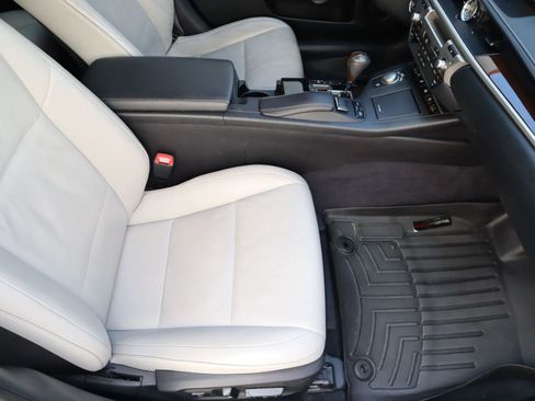 Used 2014 Lexus ES 350 image 54