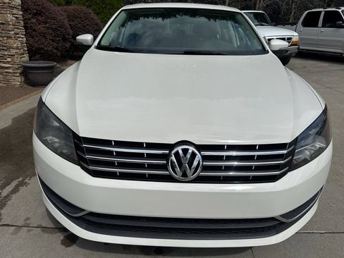 Used 2014 Volkswagen Passat TDI SE FWD image 9