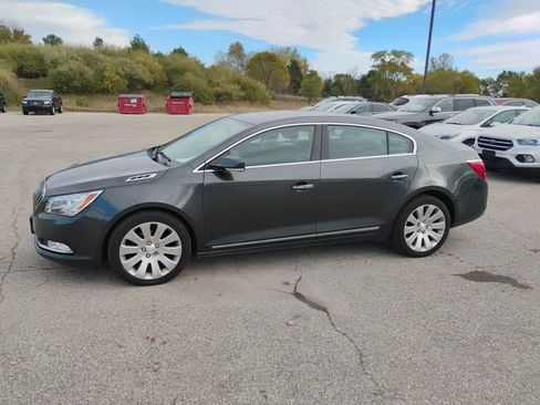 Used 2016 Buick LaCrosse Leather image 2
